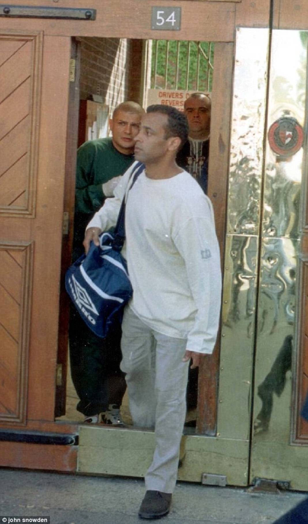 Yıllar önce piyangodan milyoner olmuştu, şimdi yaptığı iş ise hayrete düşürdü! Hayat hiç kimseye acımıyor... 2